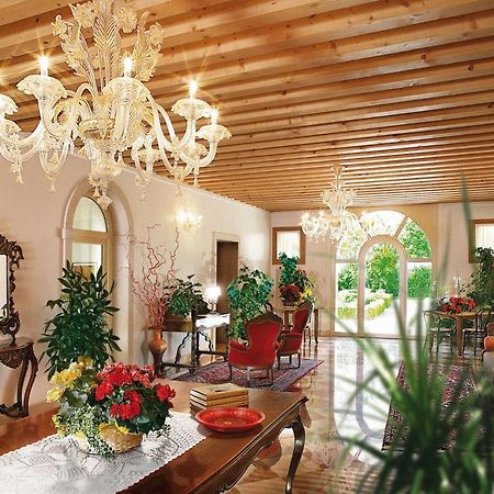 Villa Busta Hotel 몬테벨루나 외부 사진